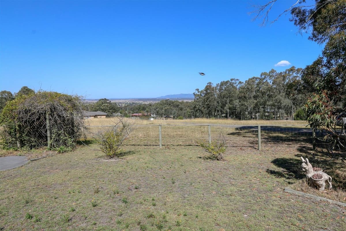 14 Park View Crescent, SINGLETON NSW 2330, Singleton - Thumbnail 6