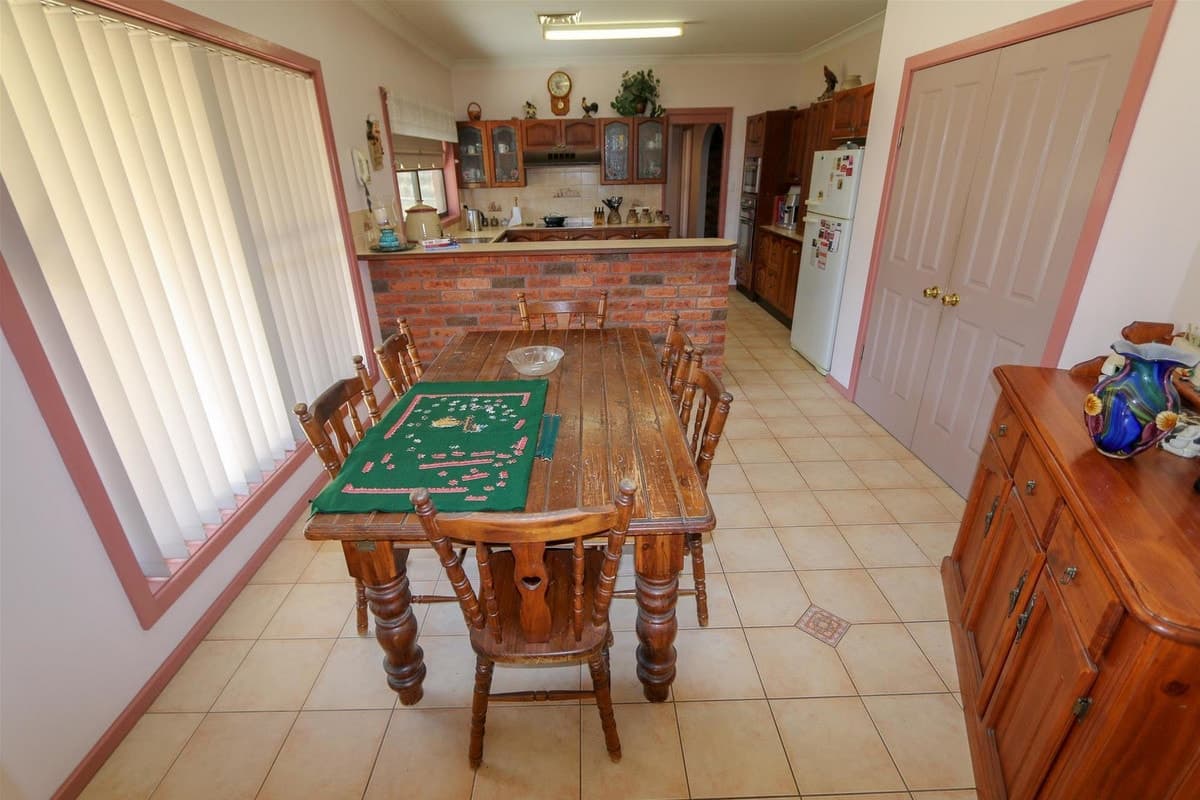 14 Park View Crescent, SINGLETON NSW 2330, Singleton - Thumbnail 8