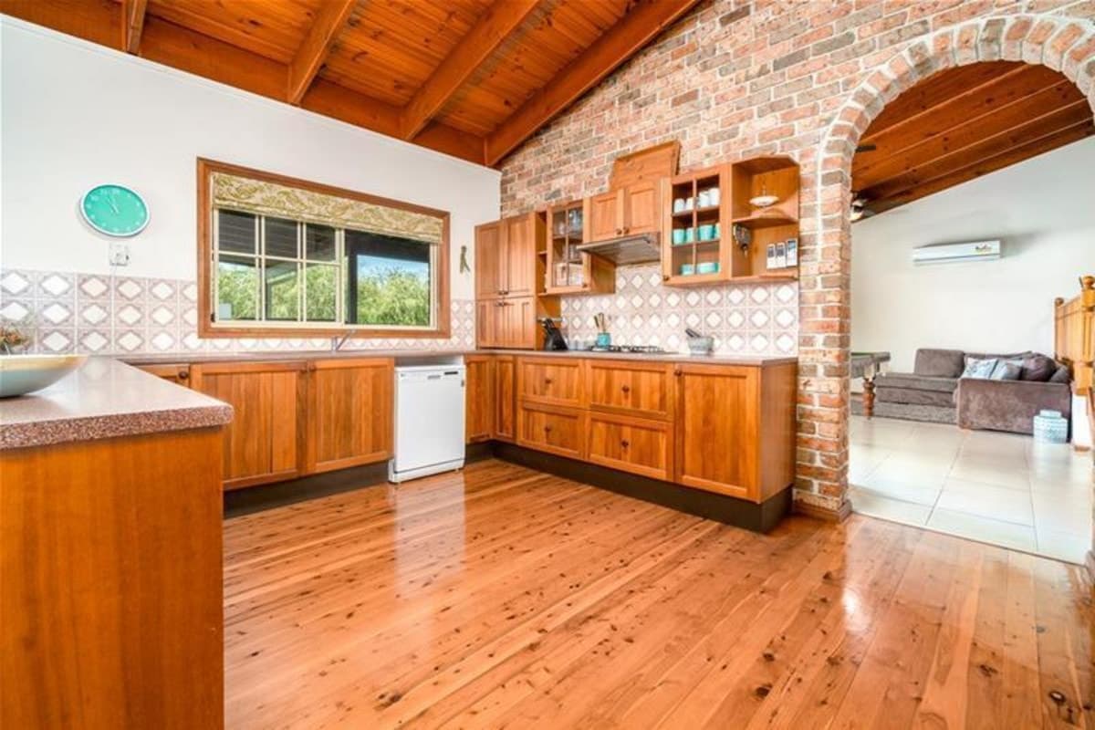 6 Asquith Avenue, SINGLETON NSW 2330, Singleton - Thumbnail 2