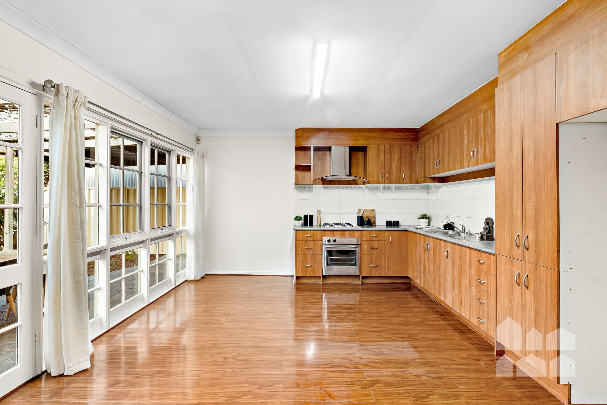16 Jerrold Street FOOTSCRAY (Sold), Footscray - Thumbnail 6