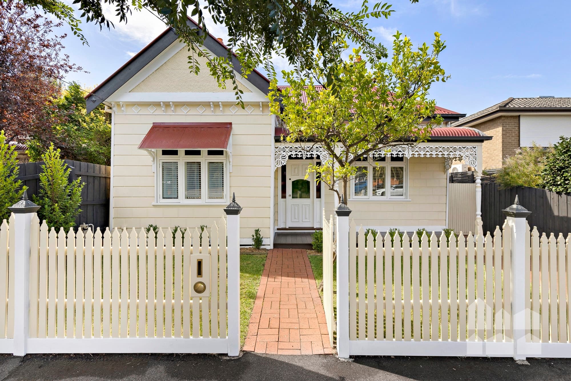 428 Barkly Street FOOTSCRAY (Sold), Footscray - Thumbnail 2