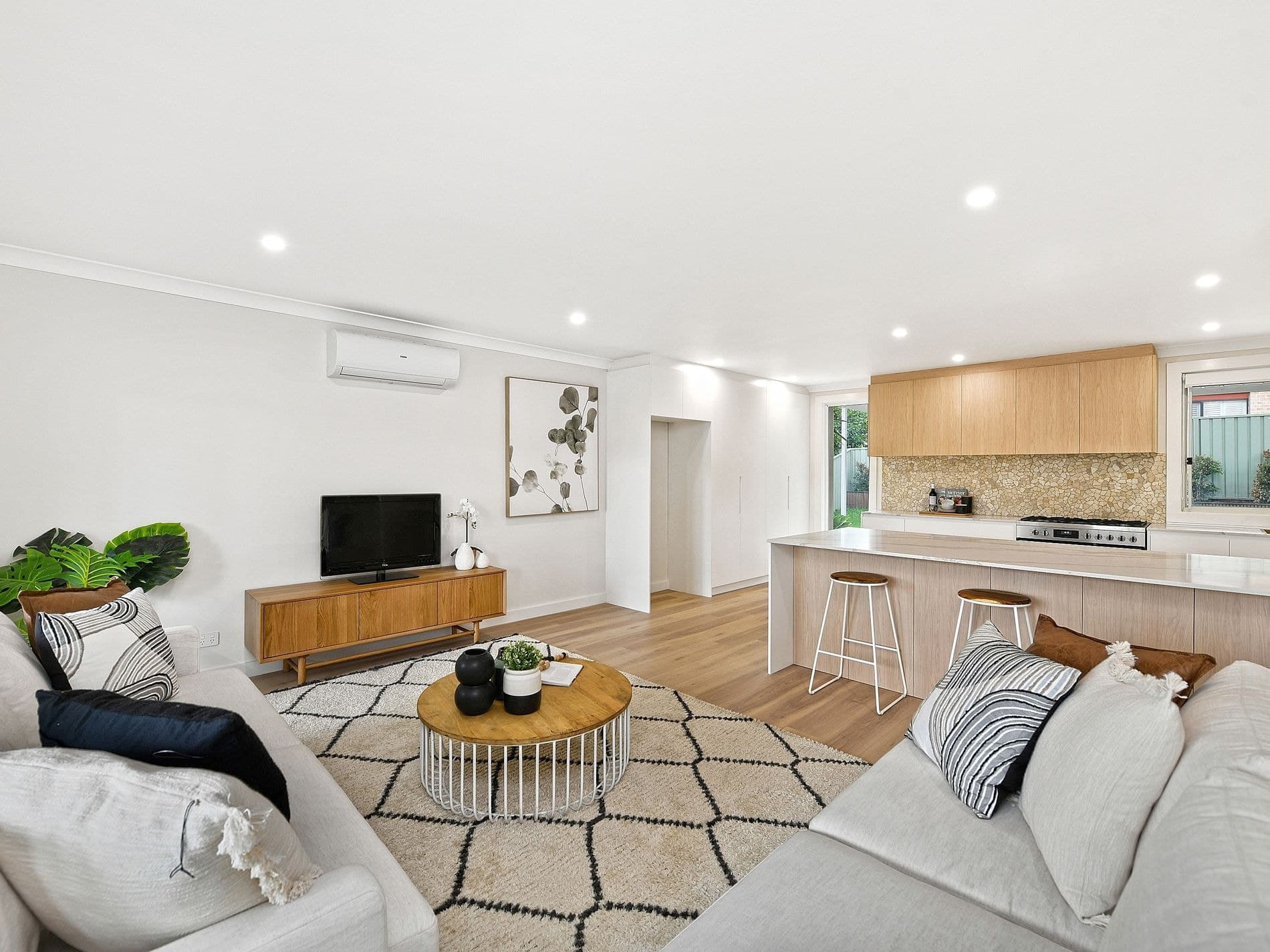 13 NORWIN PLACE, Stanhope Gardens, Stanhope Gardens - Thumbnail 3