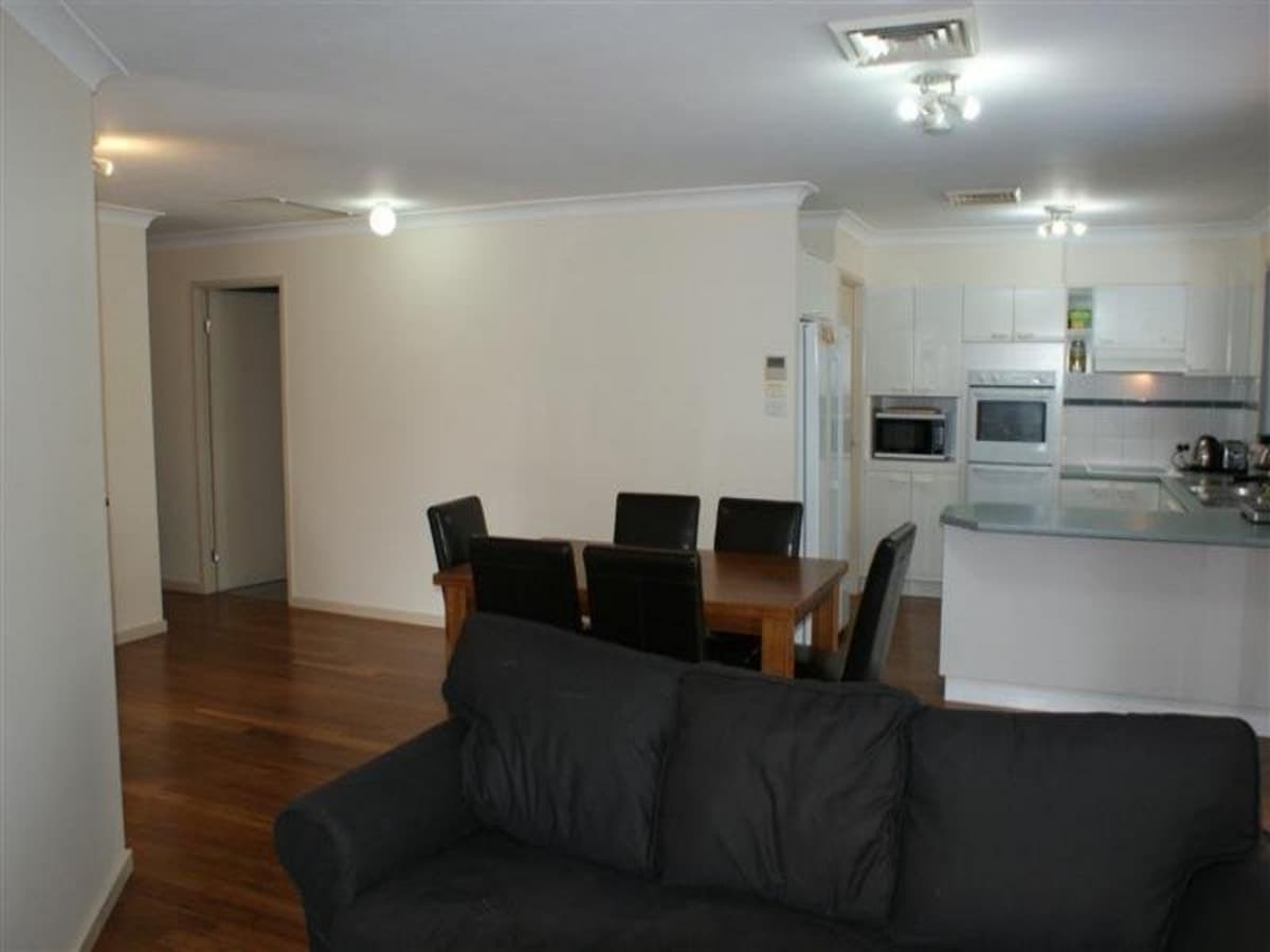 10 Casey Drive, SINGLETON NSW 2330, Singleton - Thumbnail 6