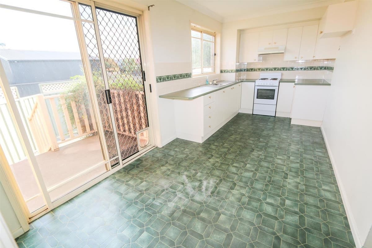 4 / 39 Castlereagh Street, SINGLETON NSW 2330, Singleton - Thumbnail 2