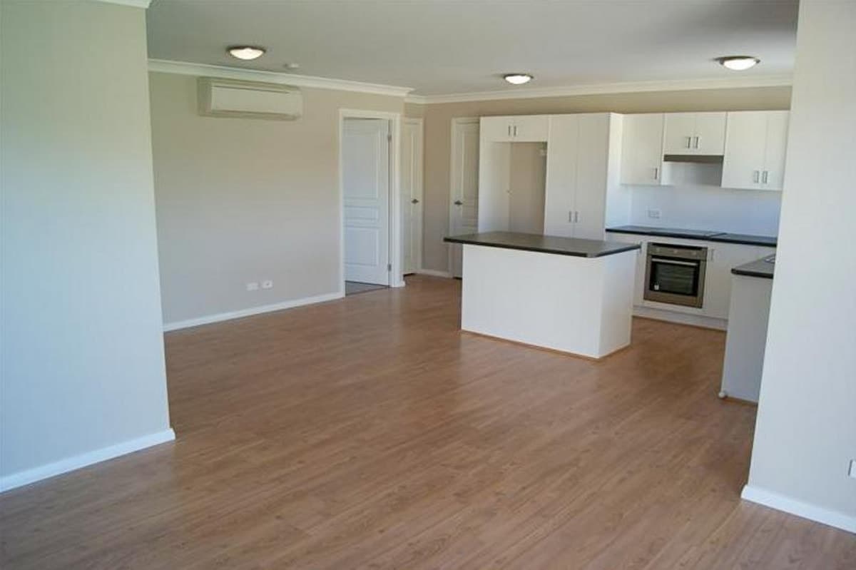 3 / 33 Broomfield Street, SINGLETON NSW 2330, Singleton - Thumbnail 3