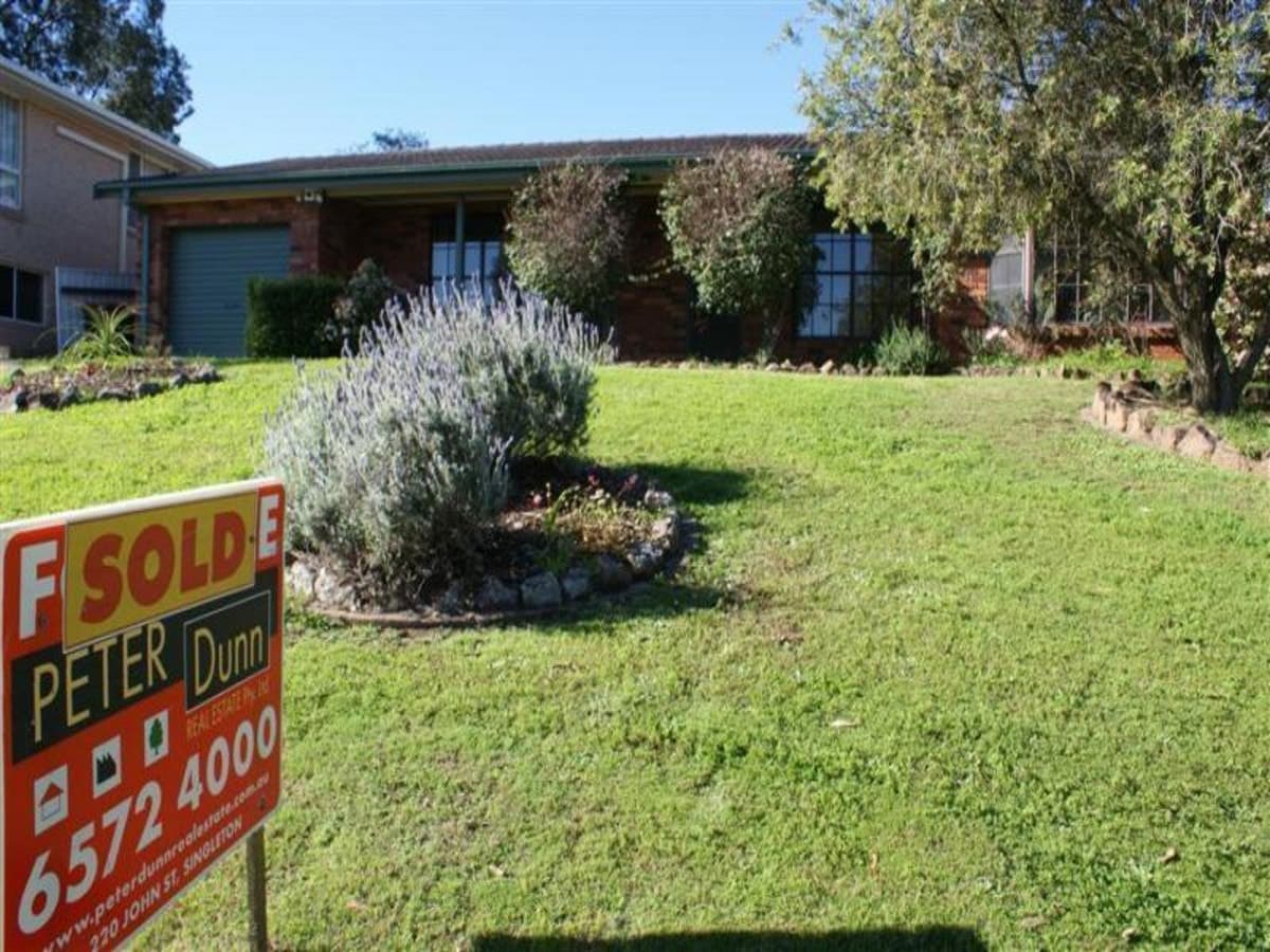 35 Bower Parade, SINGLETON NSW 2330, Singleton - Image 1