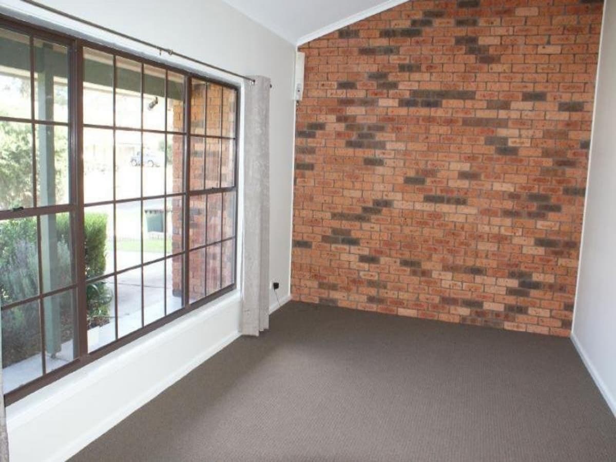 35 Bower Parade, SINGLETON NSW 2330, Singleton - Thumbnail 2