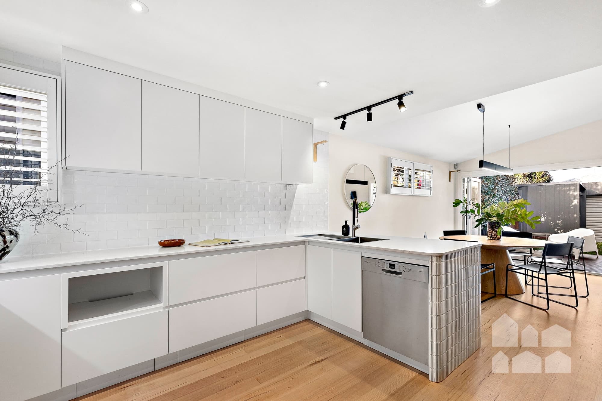 37 Williamstown Road, Seddon - Thumbnail 7