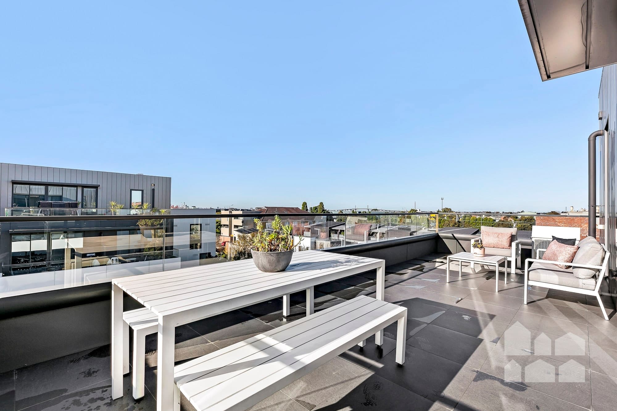 320/9 Hewitt Avenue, Footscray - Thumbnail 2