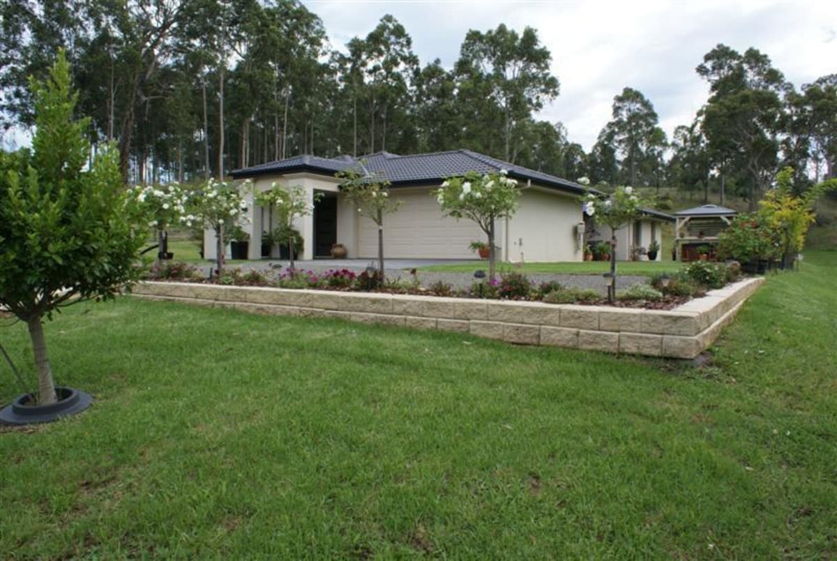 2 McDougall Close, SINGLETON NSW 2330, Singleton - Image 1