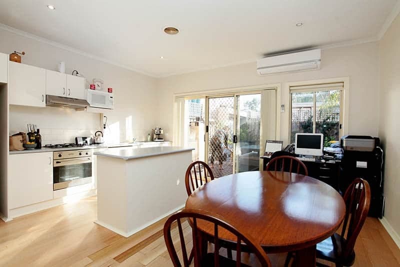 2A Chatfield Street, Kingsville - Thumbnail 3