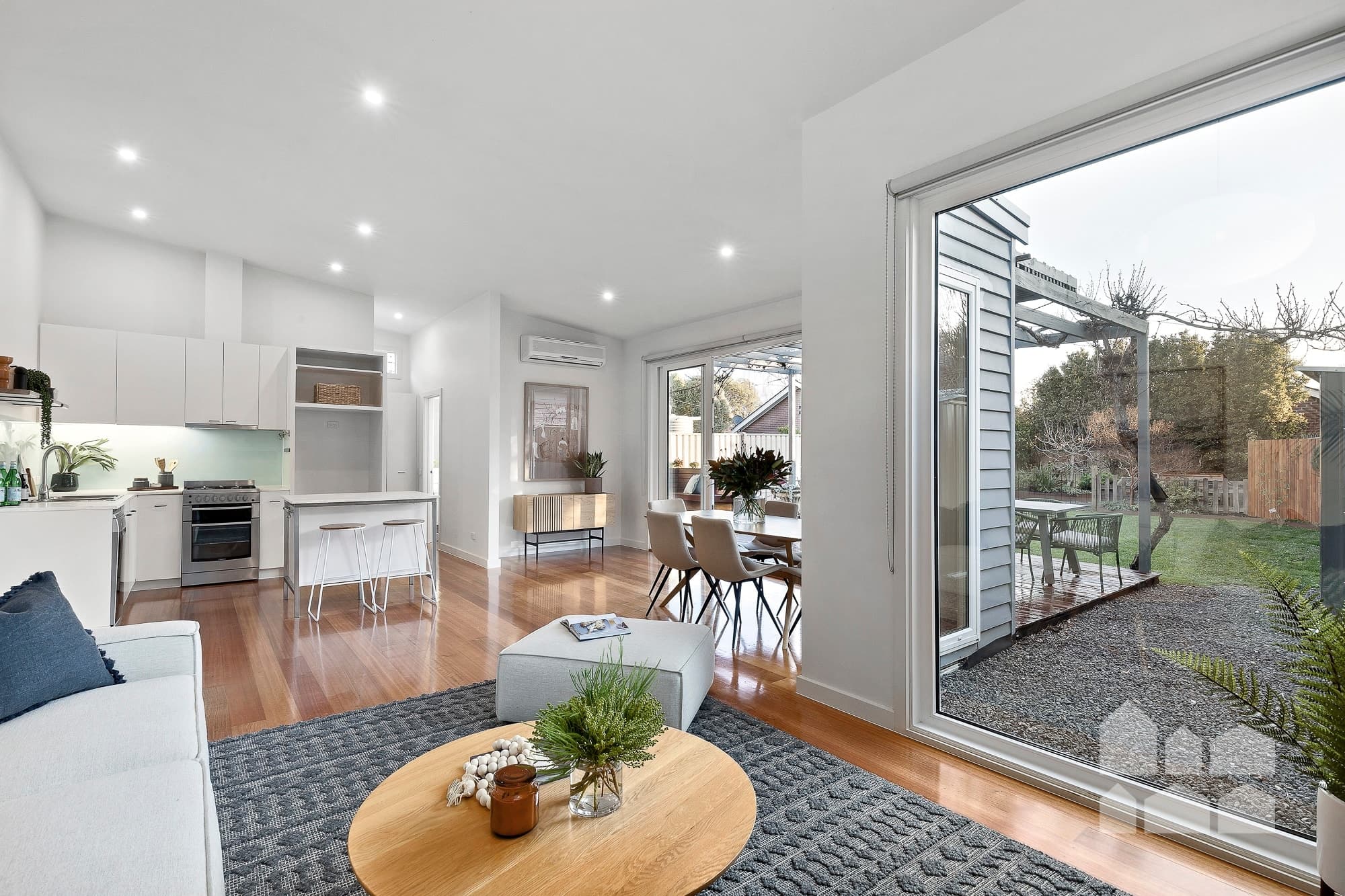 42 Blandford Street, West Footscray - Thumbnail 4