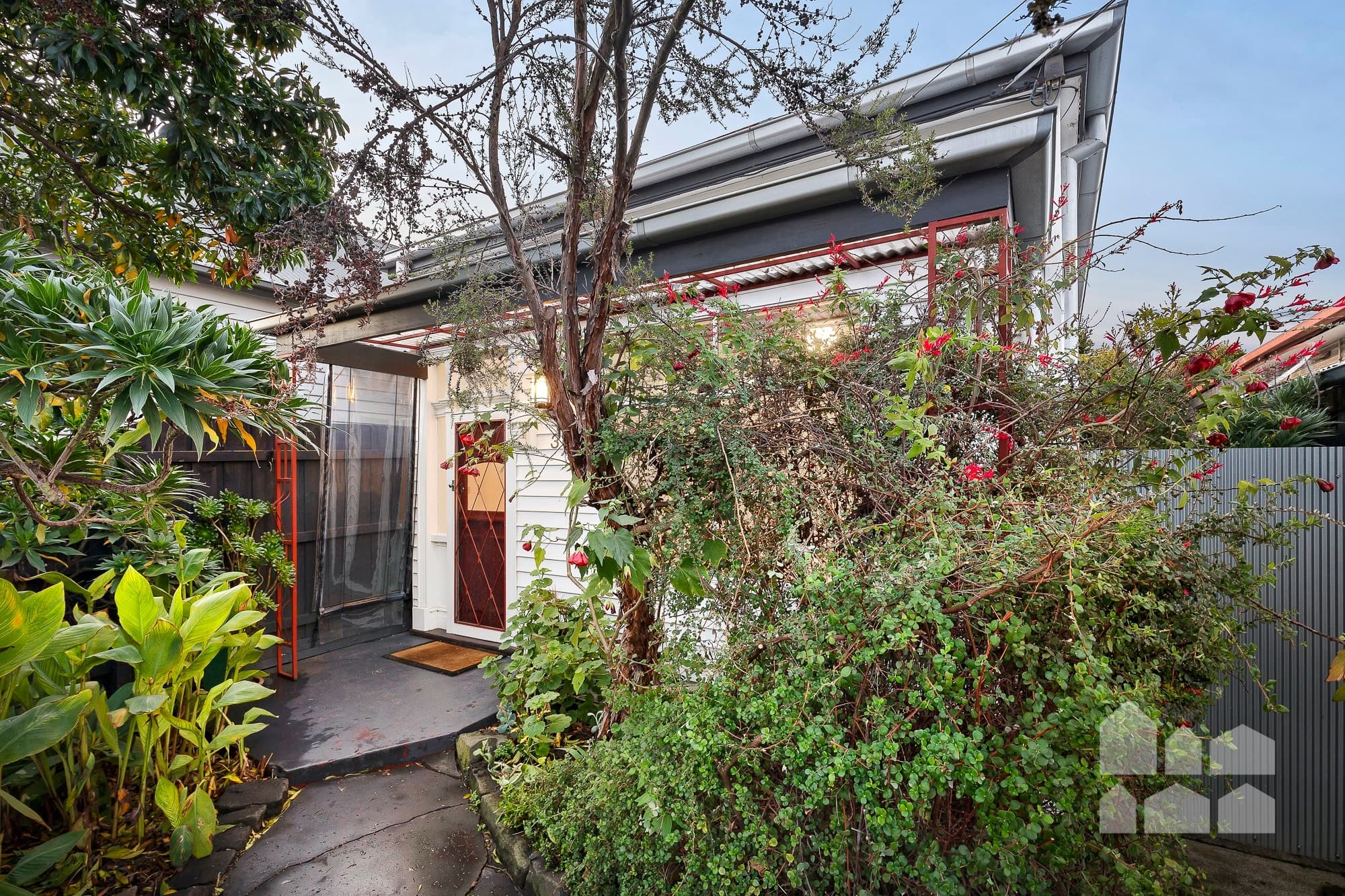 30 Hotham Street, Seddon - Image 1