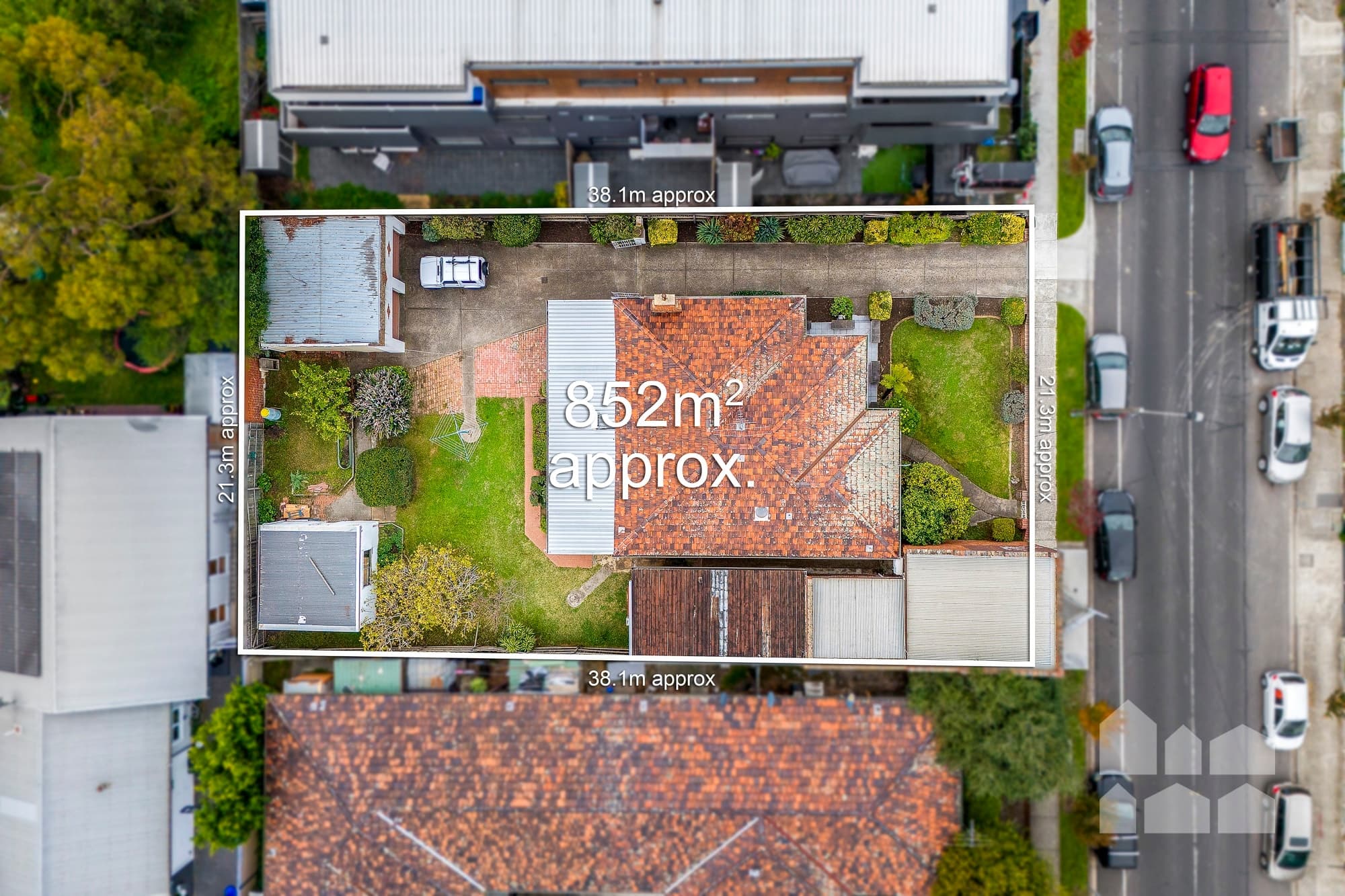 696 Barkly Street, West Footscray - Thumbnail 2