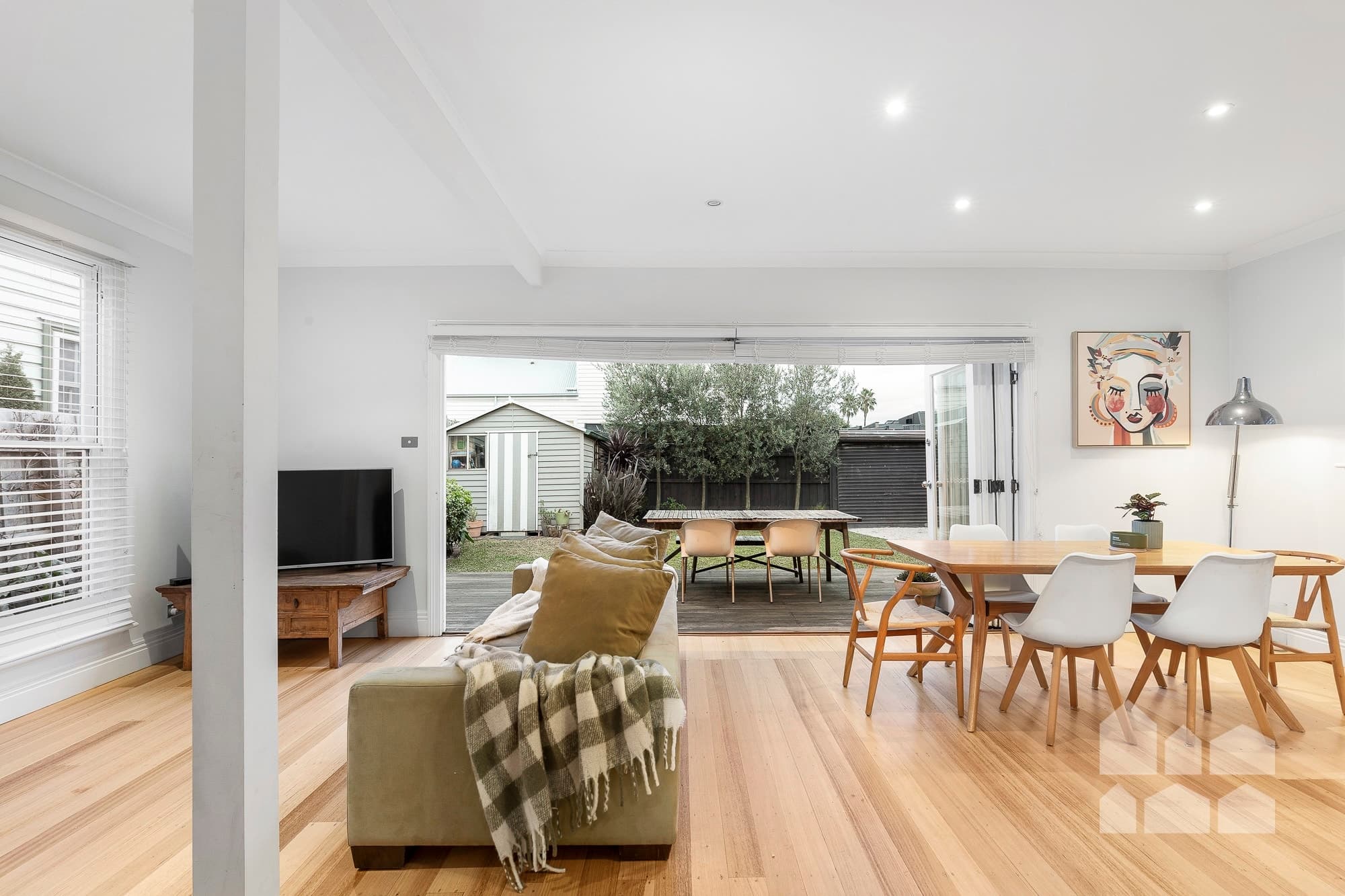 15 Hood Street, Yarraville - Thumbnail 2