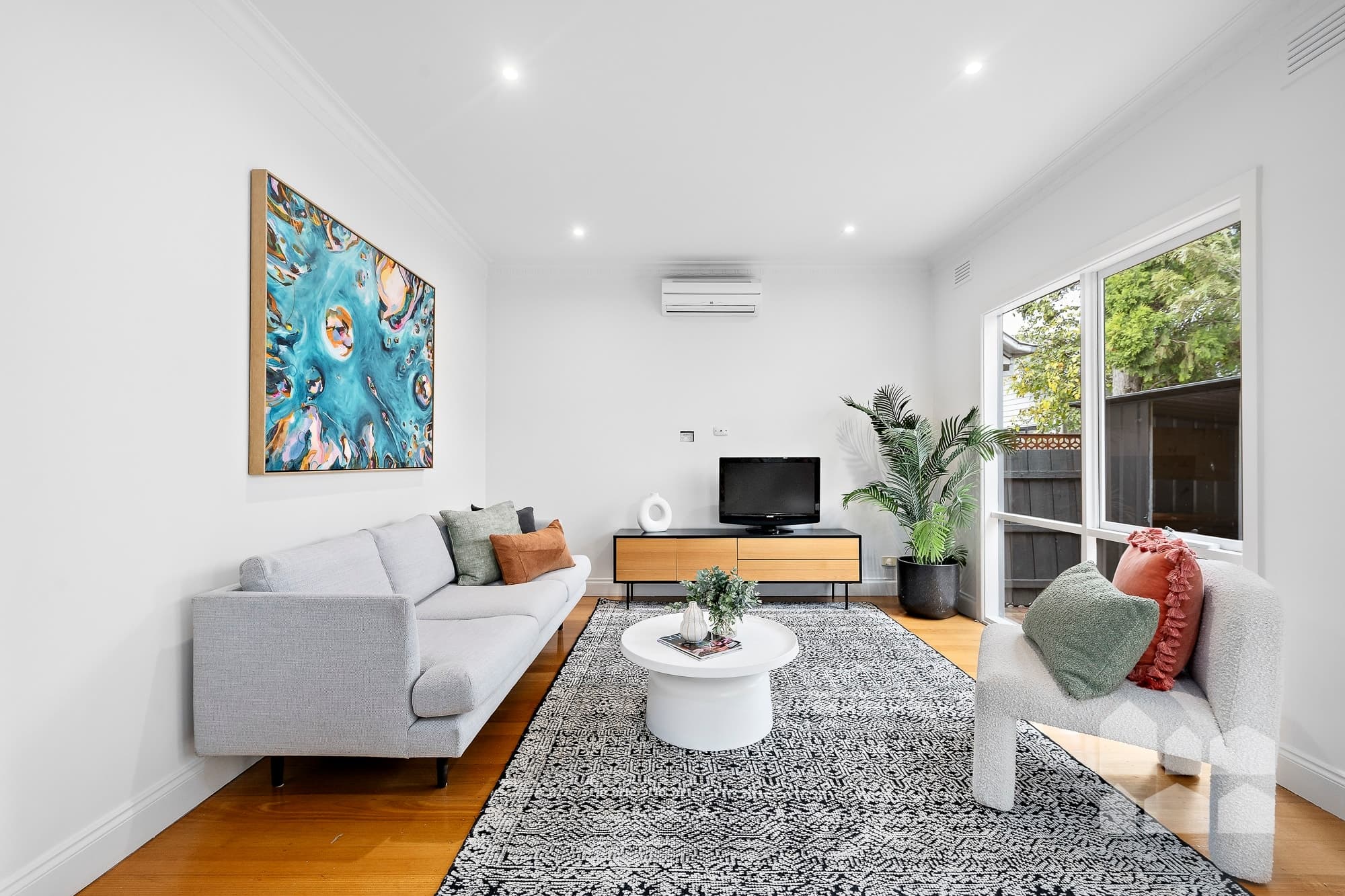 23 Newcastle Street, Yarraville - Thumbnail 2