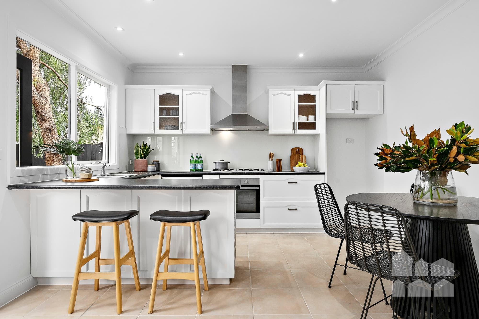23 Newcastle Street, Yarraville - Thumbnail 4
