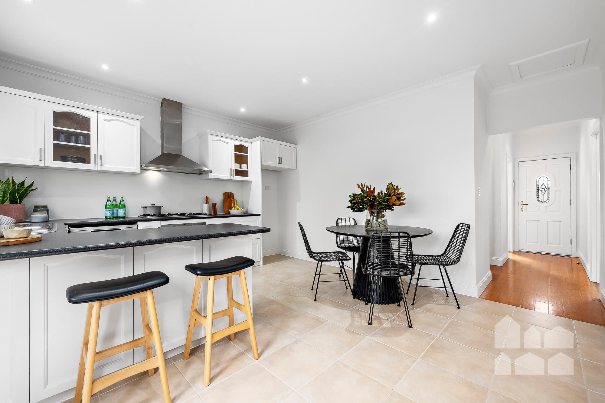 23 Newcastle Street, Yarraville - Thumbnail 5
