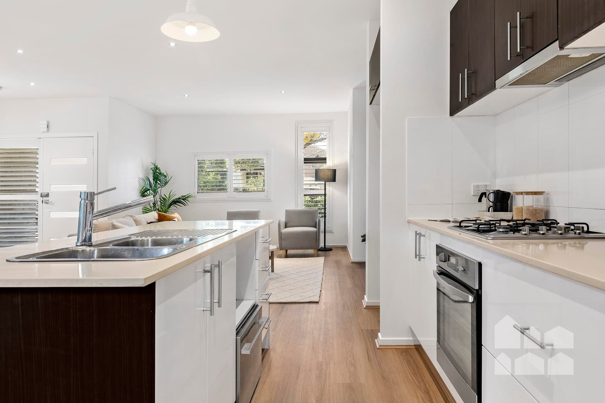 2/2A Bishop Street, Kingsville - Thumbnail 5