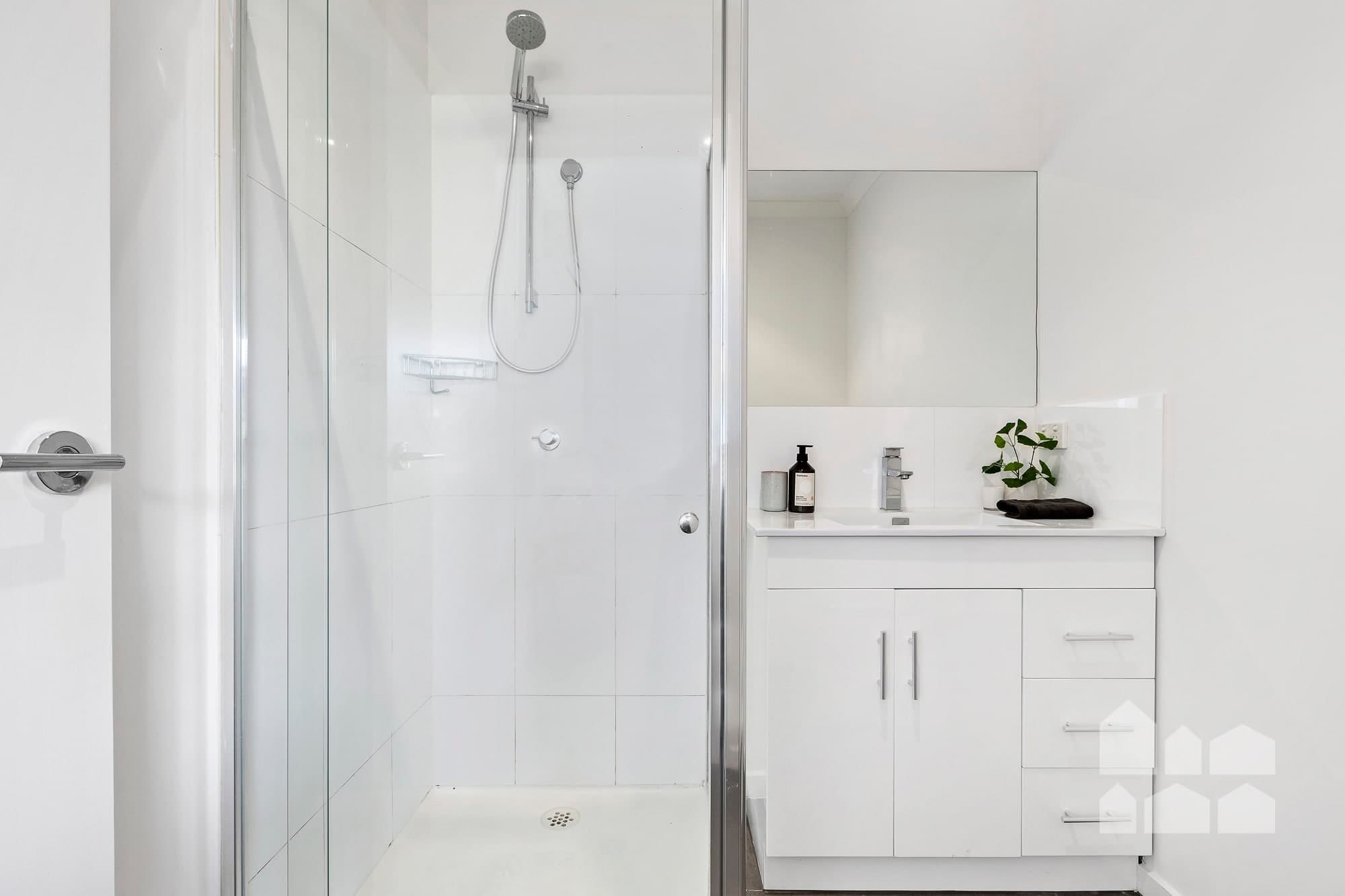 2/2A Bishop Street, Kingsville - Thumbnail 7