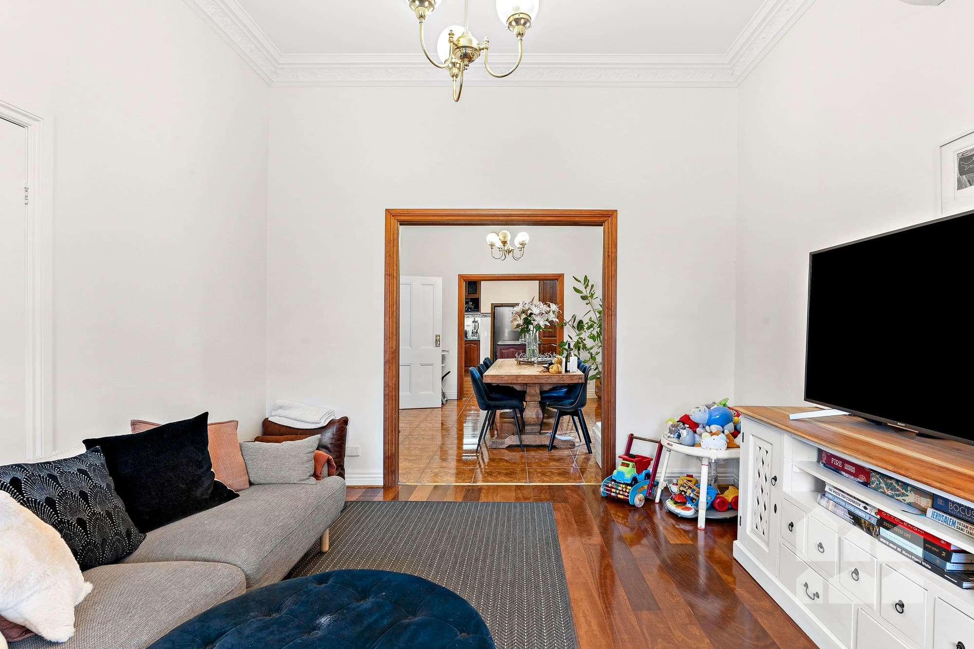 14 Newcastle Street, Yarraville - Thumbnail 4