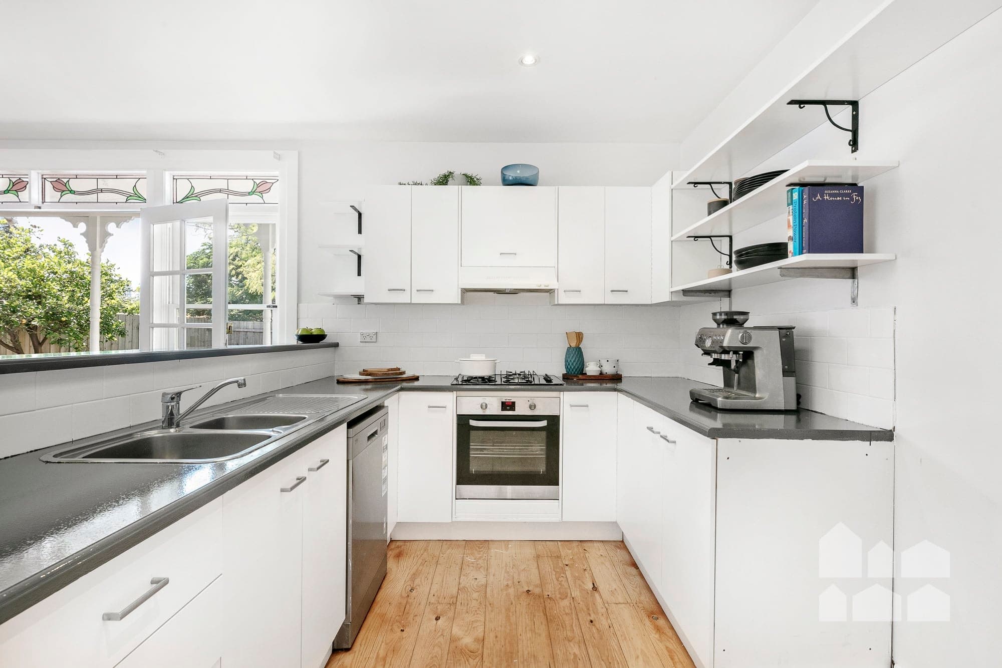 49 Eleanor Street, Footscray - Thumbnail 5