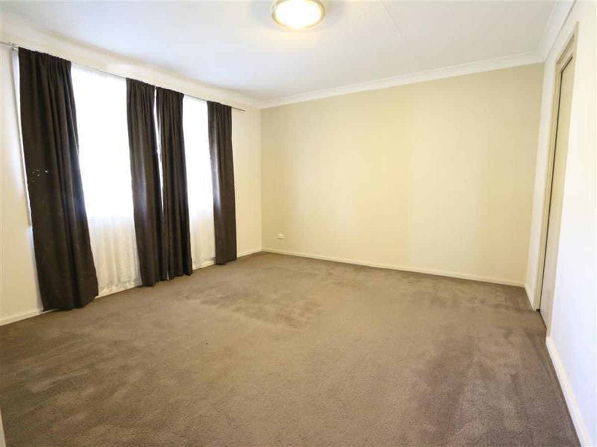 2 Lawson Avenue, SINGLETON NSW 2330, Singleton - Thumbnail 4