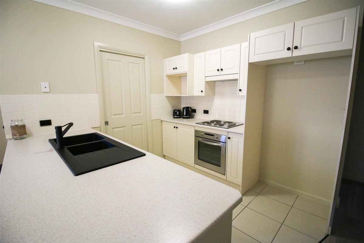2 / 133 Casey Drive, SINGLETON NSW 2330, Singleton - Thumbnail 4