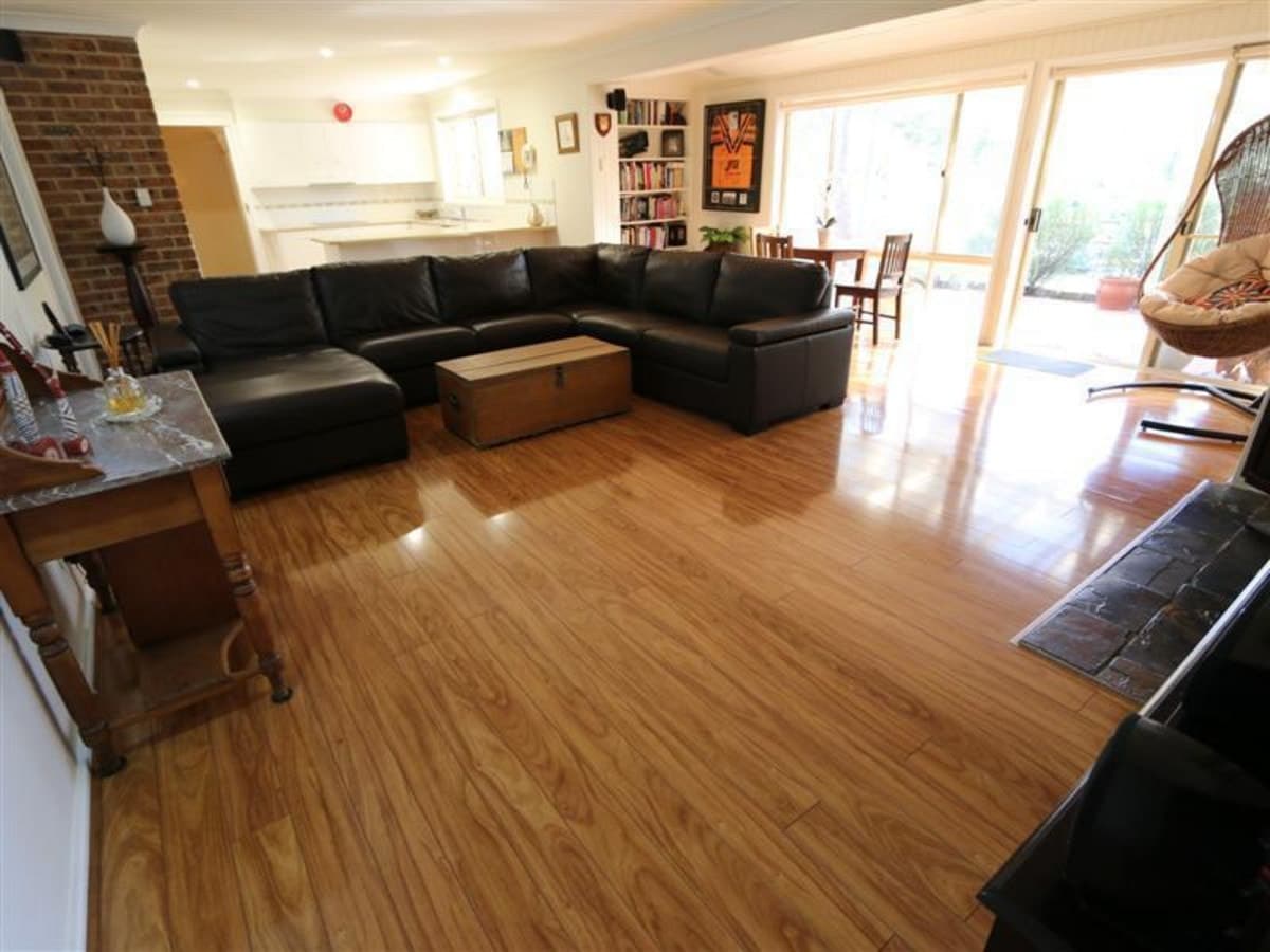 9 Lester Close, SINGLETON NSW 2330, Singleton - Thumbnail 2