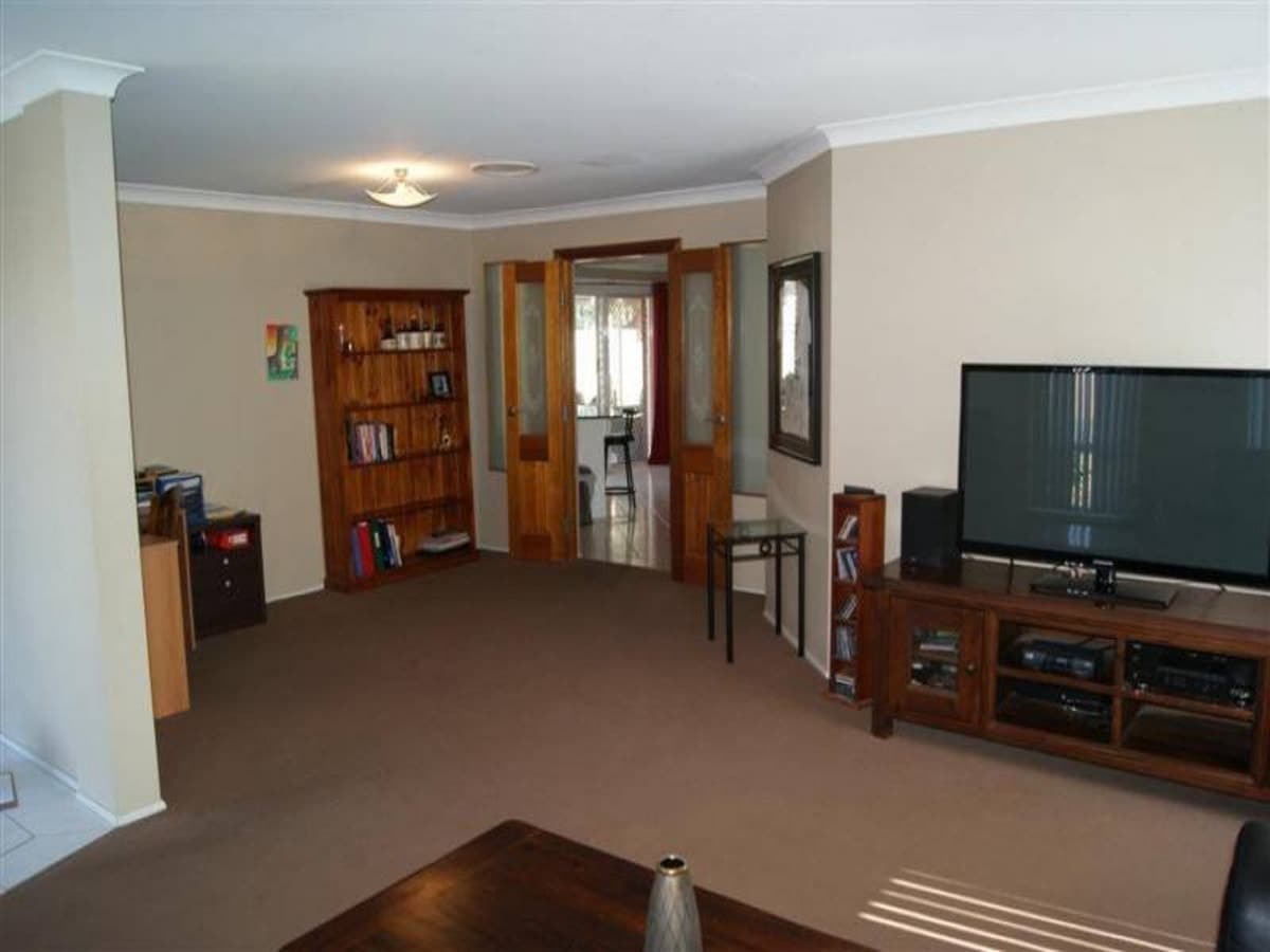 11 Geary Avenue, SINGLETON NSW 2330, Singleton - Thumbnail 2