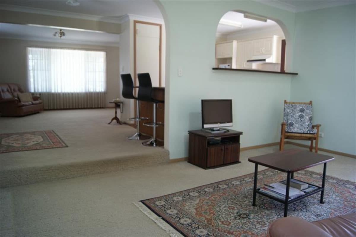61 Lawson Avenue, SINGLETON NSW 2330, Singleton - Thumbnail 3