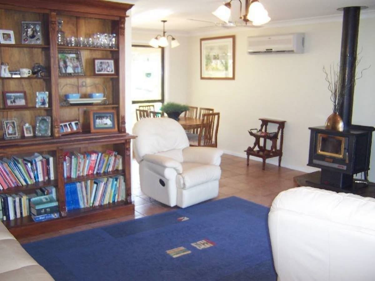 56 Wilcox Avenue, SINGLETON NSW 2330, Singleton - Thumbnail 4