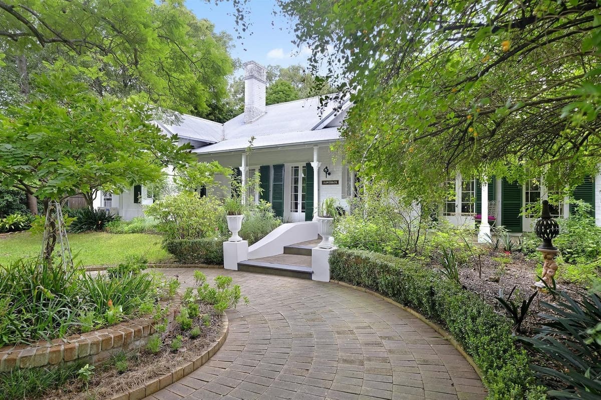 8 Flowerbank Close, SINGLETON NSW 2330, Singleton - Image 1
