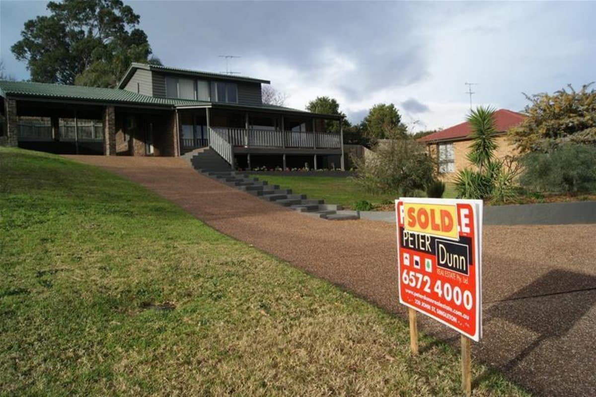 19 Bower Parade, SINGLETON NSW 2330, Singleton - Image 1