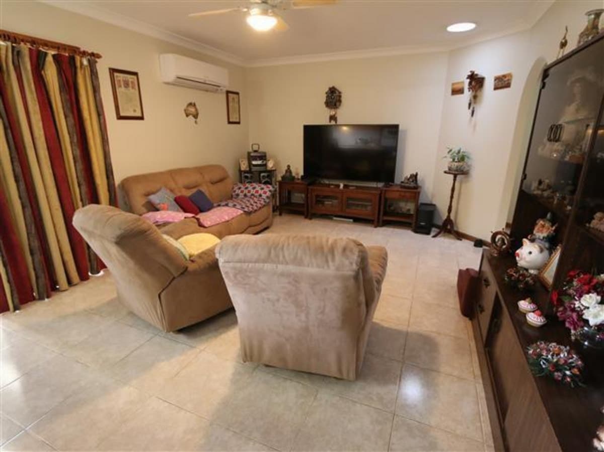 10 Gostwyck Place, SINGLETON NSW 2330, Singleton - Thumbnail 3