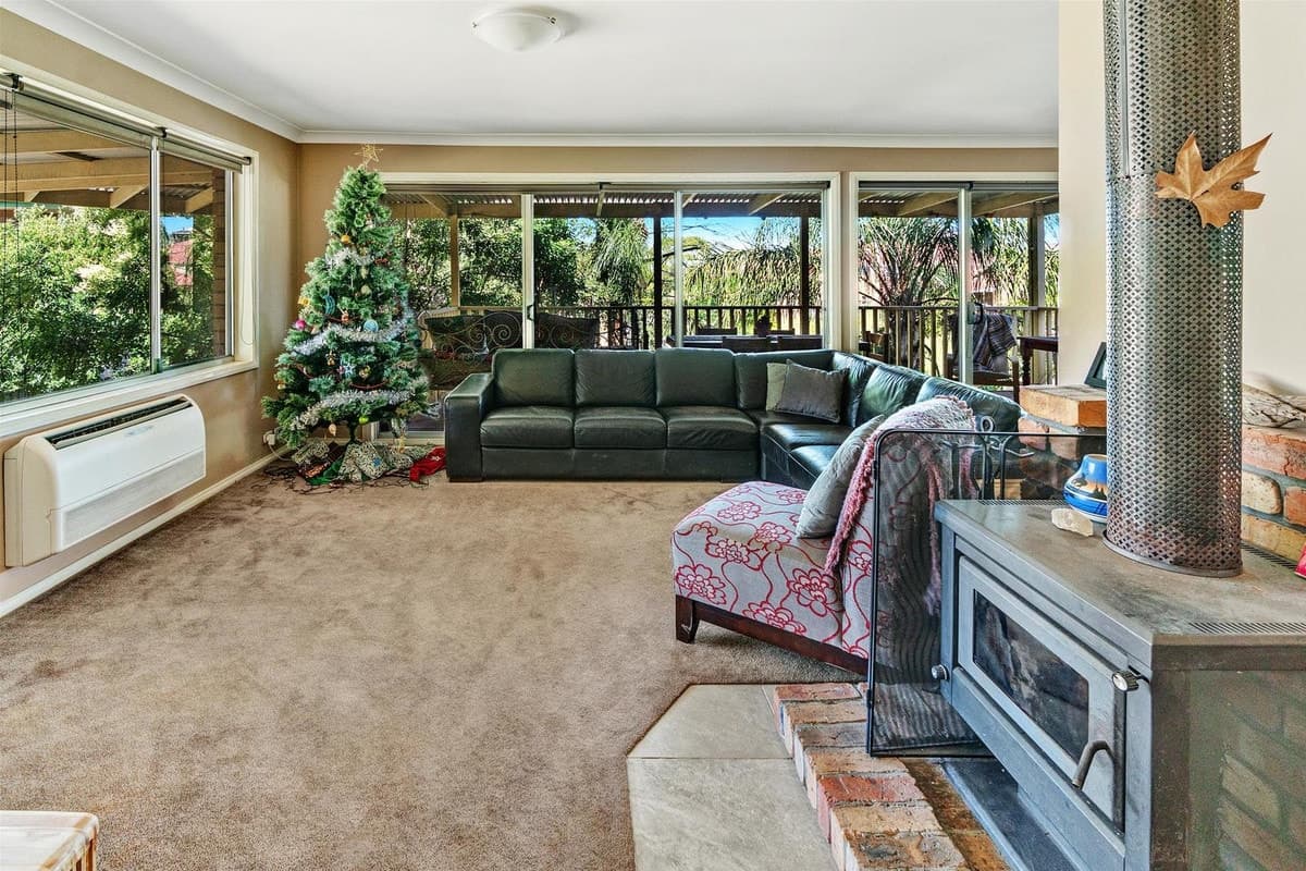 6 Button Close, SINGLETON NSW 2330, Singleton - Thumbnail 3