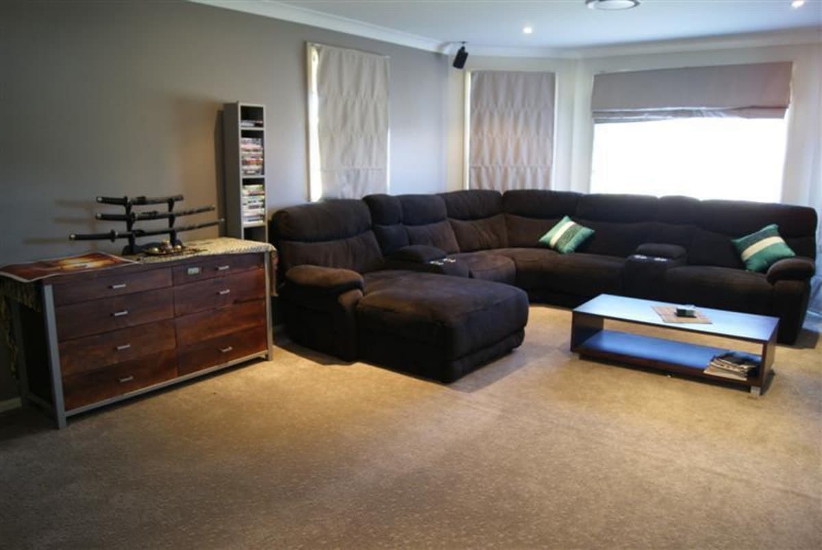 36 Llanrian Drive, SINGLETON NSW 2330, Singleton - Thumbnail 2