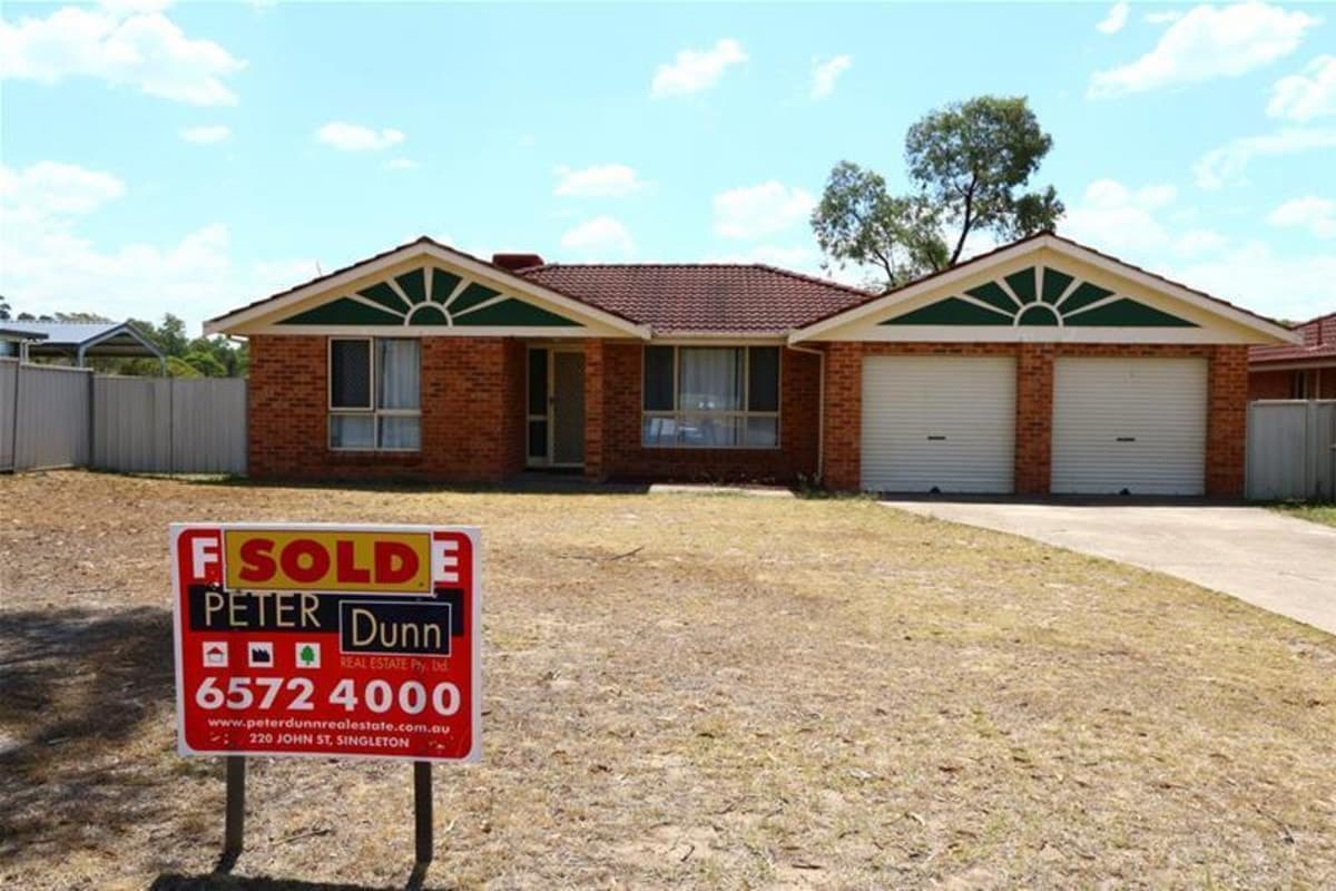 132 Gardner Circuit, SINGLETON NSW 2330, Singleton - Image 1