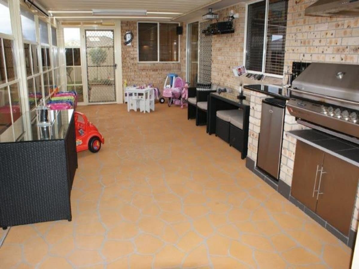 5 Grande Close, SINGLETON NSW 2330, Singleton - Thumbnail 2