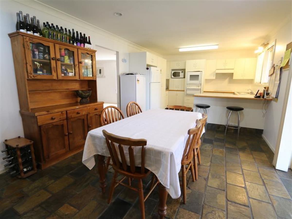 14 Cassandra Close, SINGLETON NSW 2330, Singleton - Thumbnail 2