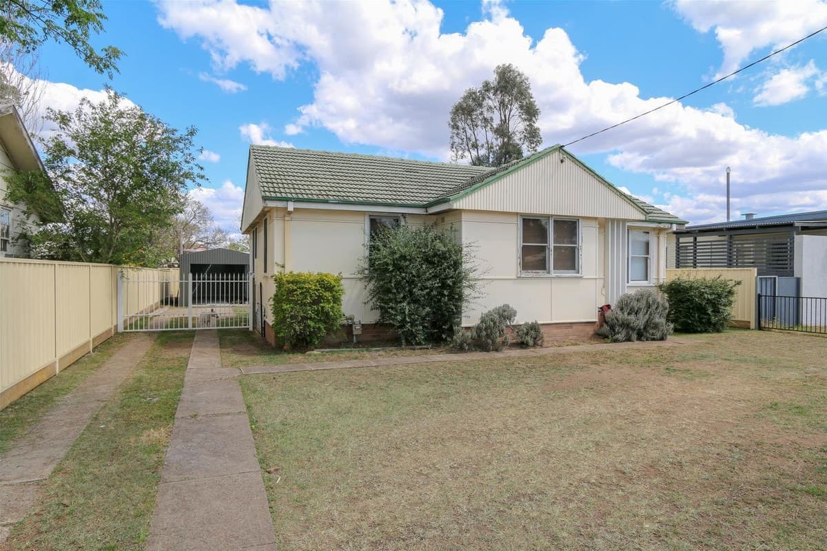 11 Howe Street, SINGLETON NSW 2330, Singleton - Image 1