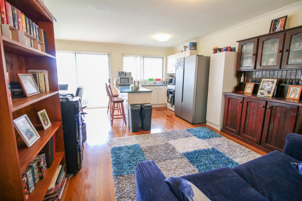 3 / 8A Kent Street, SINGLETON NSW 2330, Singleton - Thumbnail 2