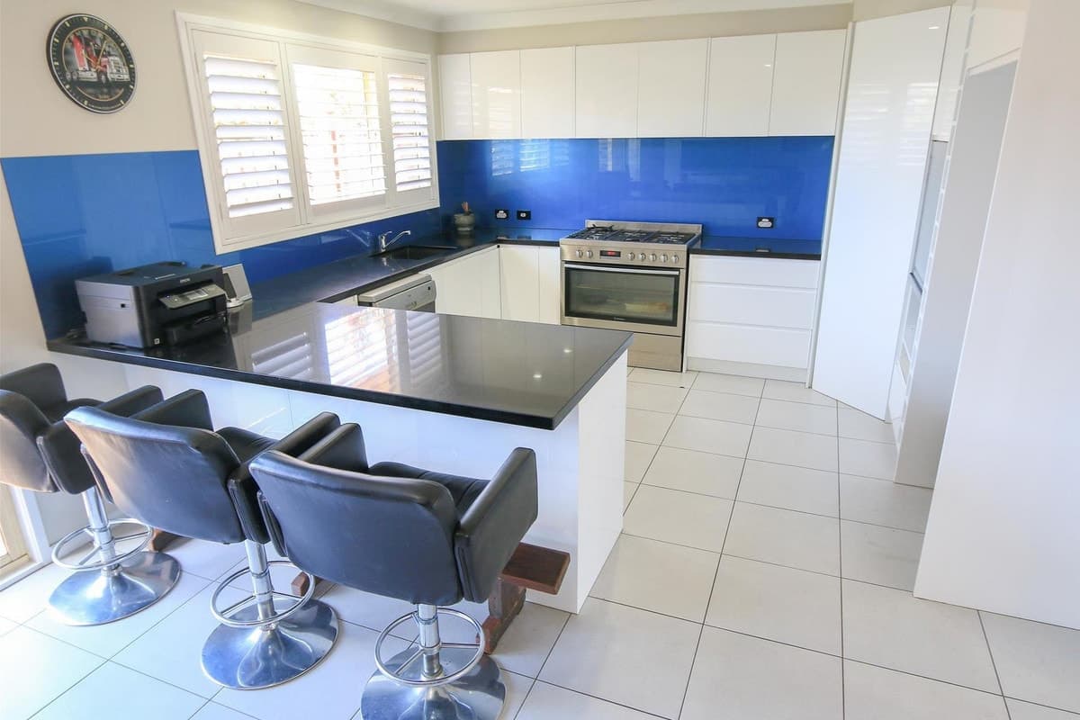 1 Carley Close, SINGLETON NSW 2330, Singleton - Thumbnail 2
