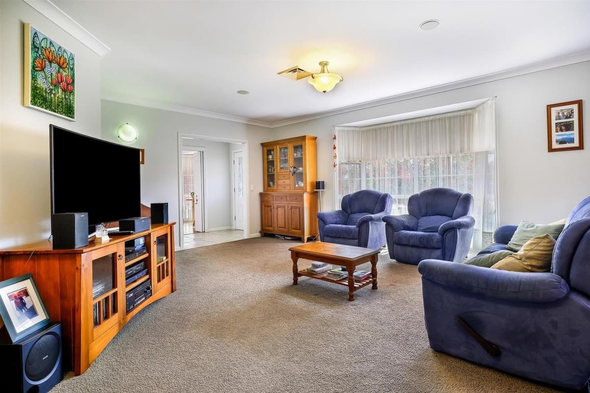 9 West Cranston Avenue, SINGLETON NSW 2330, Singleton - Thumbnail 5
