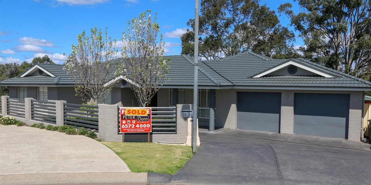 12 Eggleton Close, SINGLETON NSW 2330, Singleton - Image 1