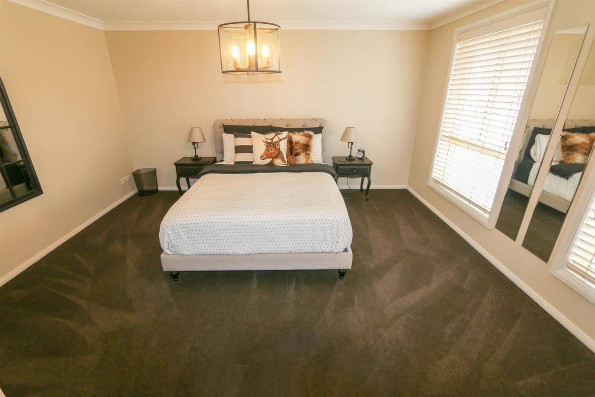 12 Eggleton Close, SINGLETON NSW 2330, Singleton - Thumbnail 5