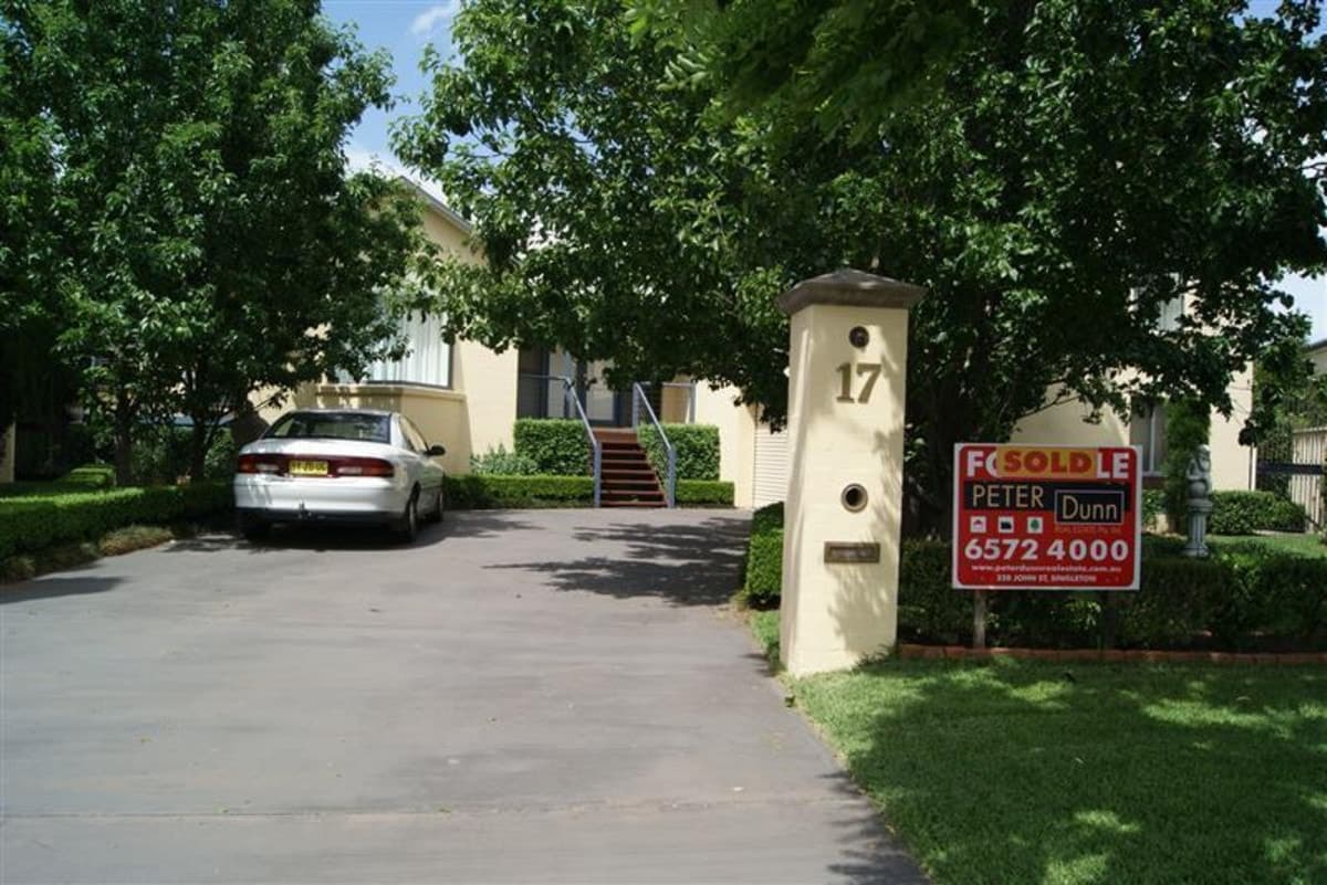 17 Ardersier Drive, SINGLETON NSW 2330, Singleton - Image 1