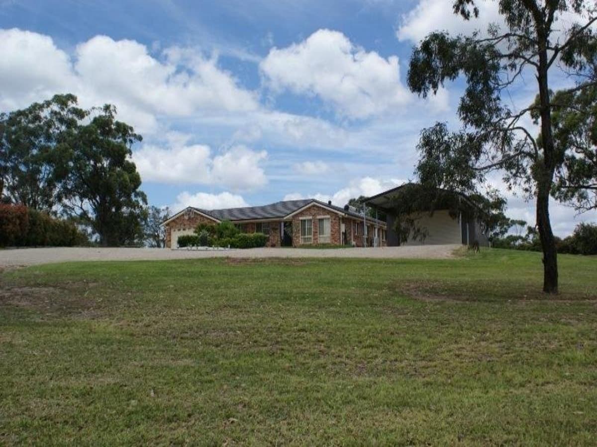 13 Llanrian Drive, SINGLETON NSW 2330, Singleton - Thumbnail 3