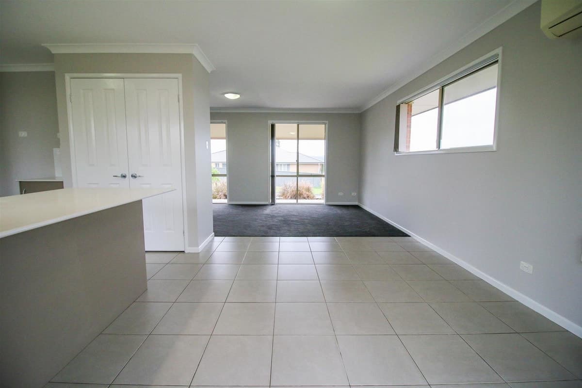 1 Rawlings Street, SINGLETON NSW 2330, Singleton - Thumbnail 8