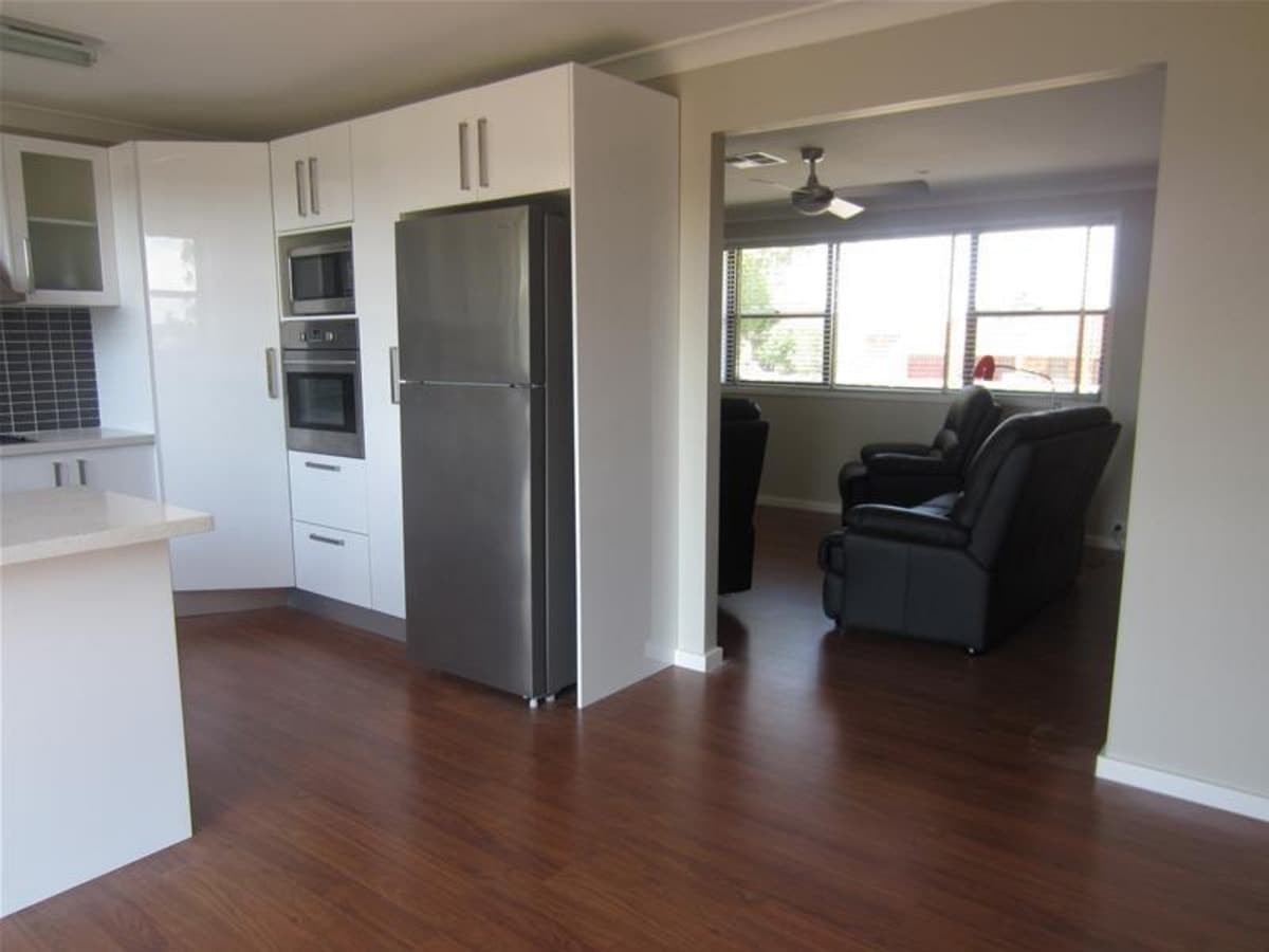 24 Falkiner Crescent, SINGLETON HEIGHTS NSW 2330, Singleton Heights - Thumbnail 6